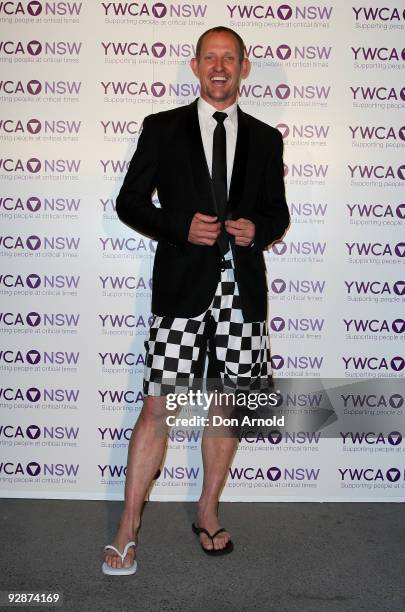 Todd McKenney arrives for the YMCA Mother of all Cocktail Parties ball at Nick's Bondi Beach Pavilion on November 7, 2009 in Sydney, Australia.