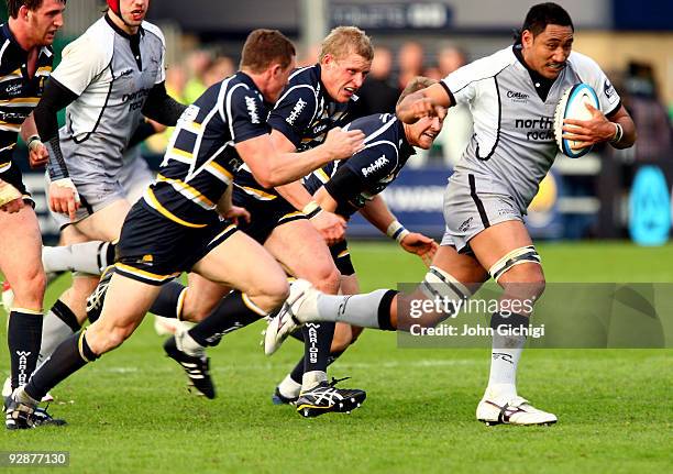 Josh Afu of Newcastle breaks away during the LV Cup game between Worcester Warriors and Newcastle Falcons on November 7, 2009 at Sixways Stadium in...