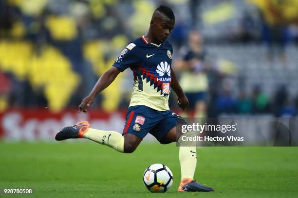 Darwin Quintero of America drives the ball during the match between America and Tauro FC as part of the CONCACAF Champions League 2018 at Azteca...