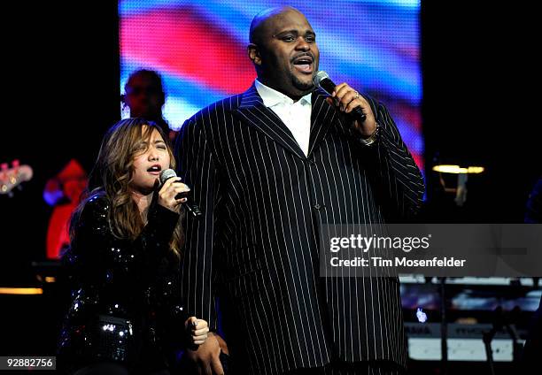 Charice Pempengco and Ruben Studdard perform as part of David Foster & Friends Hit Man Tour 2009 at the HP Pavilion on November 6, 2009 in San Jose,...