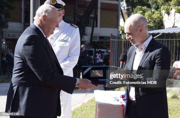 King Harald of Norway receive the keys of the city from Buenos Aires Mayor Horacio Rodriguez Larreta and meet members of the Norwegian community...