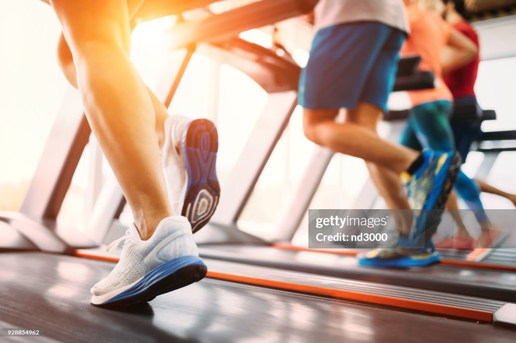Picture of people running on treadmill in gym
