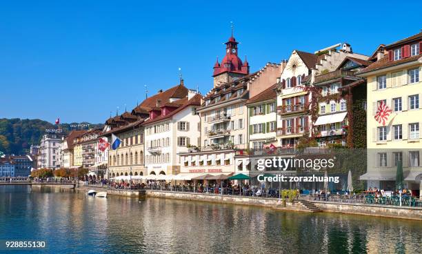 stadtbild, luzern - kapellbrücke stock-fotos und bilder