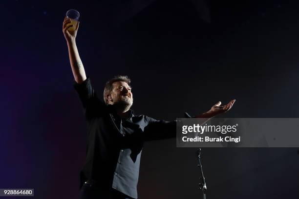 Guy Garvey of Elbow performs at The O2 Arena on March 7, 2018 in London, England.