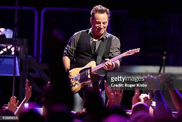 Bruce Springsteen performs onstage at Madison Square Garden on November 7, 2009 in New York City.