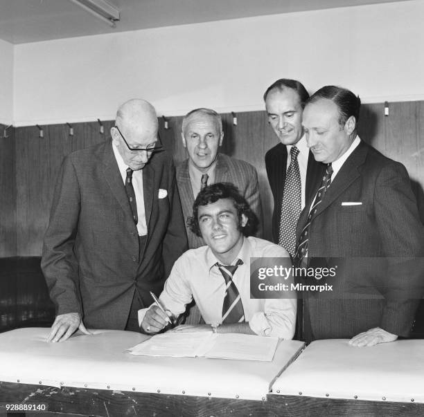 The last act of Bill Shankly as Liverpool manager was to sign striker Ray Kennedy from Arsenal for £200 000. The signing was announced following his...