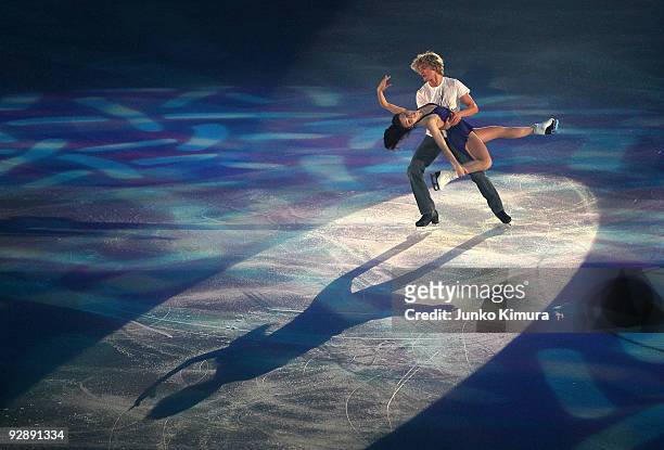 Meryl Davis and Charlie White of the US perform in the Gala Exhibition on the day three of ISU Grand Prix of Figure Skating NHK Trophy at Big Hat on...