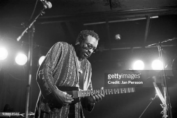 American jazz guitarist and singer James Blood Ulmer performing at Jazzhouse Montmartre, Copenhagen, Denmark, 1988. He is playing a Steinberger...
