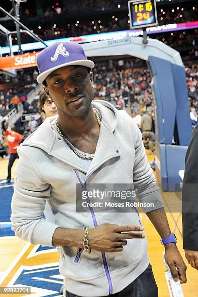 Actor Lance Gross attends the Denver Nuggets game against the Atlanta Hawks at Philips Arena on November 7, 2009 in Atlanta, Georgia.