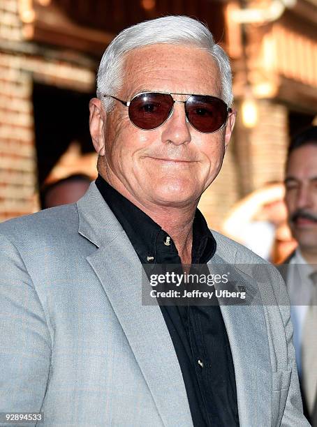 Vice President of General Motors Bob Lutz visits "Late Show with David Letterman" at the Ed Sullivan Theater on May 20, 2009 in New York City.