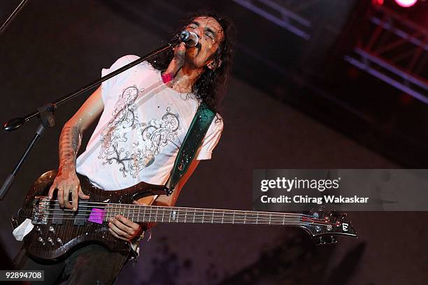 Chintan Kalra of Parikrama performs on stage at A-Star Rock Concert held At Chitrakoot Ground on November 7, 2009 in Mumbai, India.