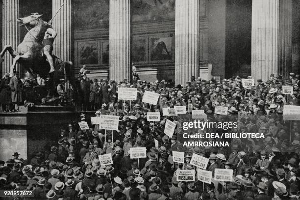 Friedrich Nauman delivers a speech challenging the Treaty of Versailles in front of the Museum of Berlin, Germany, from L'Illustrazione Italiana,...