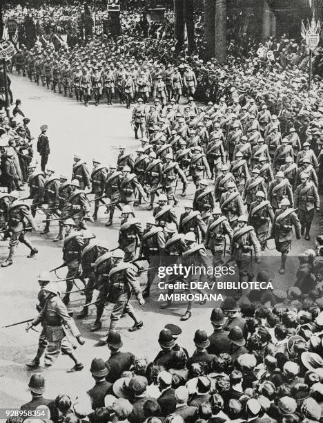 Italian troops march during the celebration of victory, July 19 London, United Kingdom, from the magazine L'Illustrazione Italiana, year XLVI, no 31,...