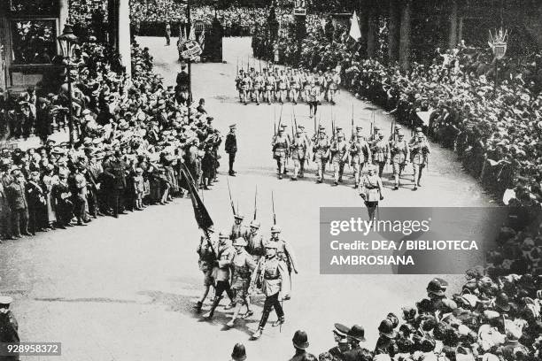Romanian troops march during the celebration of victory, July 19 London, United Kingdom, from the magazine L'Illustrazione Italiana, year XLVI, no...