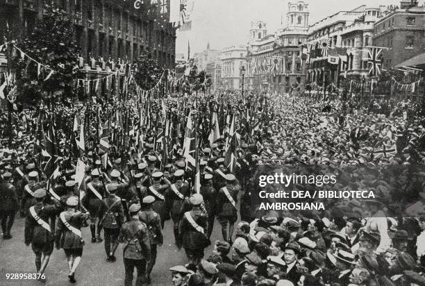 American troops march during the celebration of victory, July 19 London, United Kingdom, from the magazine L'Illustrazione Italiana, year XLVI, no...