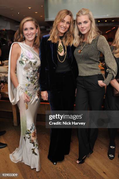 Tanaz Dizadji, Yasmin le Bon and Donna Air attend a Japanese evening in aid of Pratham on November 8, 2009 in London, England.