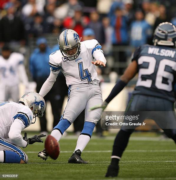 Jason Hanson of the Detroit Lions kicks a 50-yard field goal in the fourth quarter against the Seattle Seahawks on November 8, 2009 at Qwest Field in...
