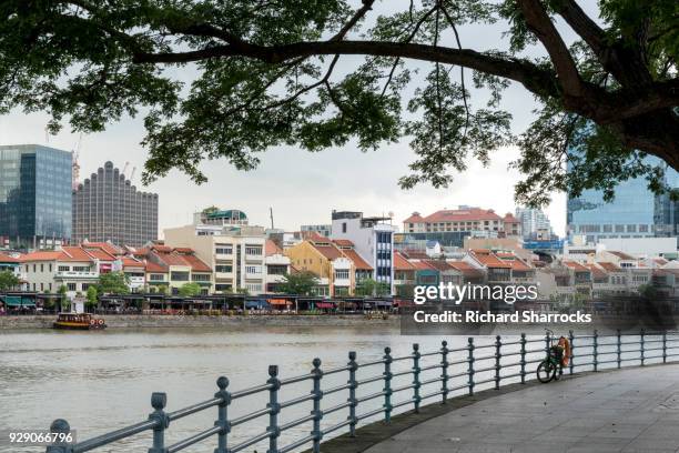 singapore river - シンガポール川 ストックフォトと画像
