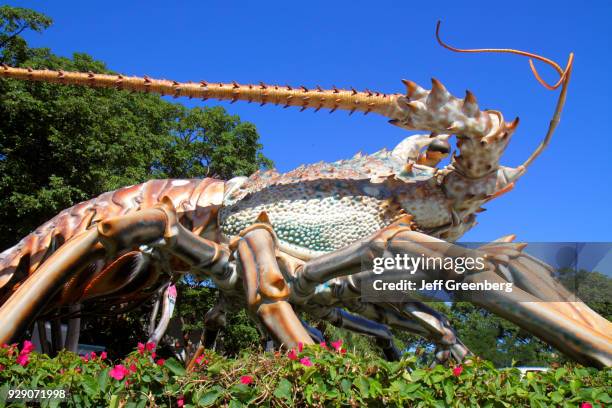 Giant spiny lobster sculpture at The Rain Barrel Artisan Village.
