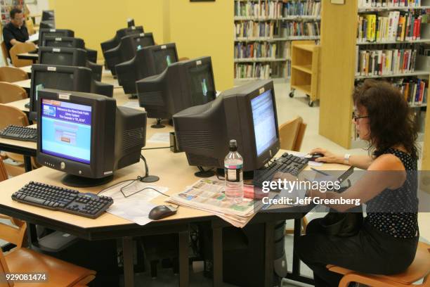 Library Computer Monitors 43 Miami Beach Public Library Stock Photos, High-Res Pictures, and ...