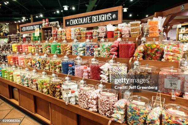 Cancy Display Candy Display Containers Photos and Premium High Res Pictures - Getty ...