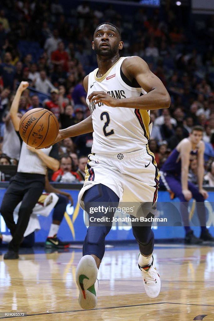 Phoenix Suns v New Orleans Pelicans