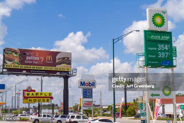 Fort Pierce, SR70 businesses signs.