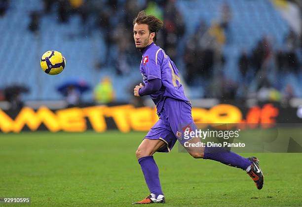 Alberto Gilardino of ACF Fiorentina in action during the Serie A match between Udinese Calcio and ACF Fiorentina at Stadio Friuli on November 8, 2009...