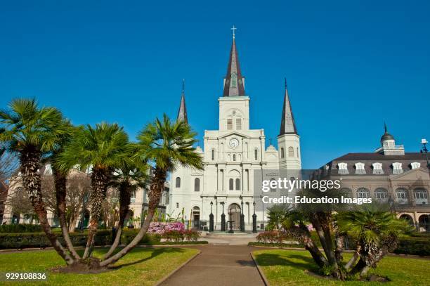 North America, USA, Louisiana, New Orleans, French Quarter, Jackson Square, Saint Louis Cathedral.