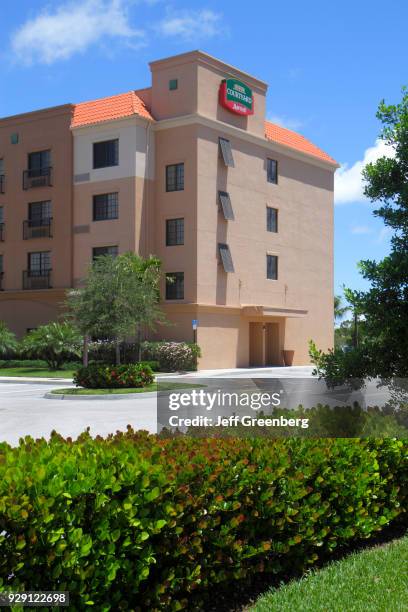 Courtyard Stuart 767 Marriott Courtyard Hotel Stock Photos, High-Res Pictures, and ...