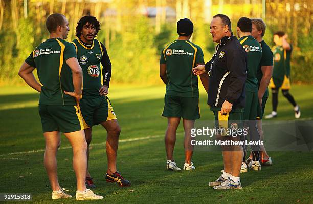Tim Sheens, Coach of the VB Kangaroos Australian Rugby League Team talks to Darren Lockyer and Johnathan Thurston during a Training Session at Leeds...
