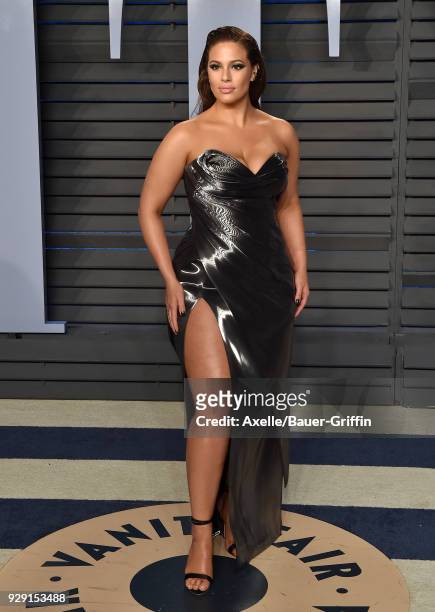 Model Ashley Graham attends the 2018 Vanity Fair Oscar Party hosted by Radhika Jones at Wallis Annenberg Center for the Performing Arts on March 4,...