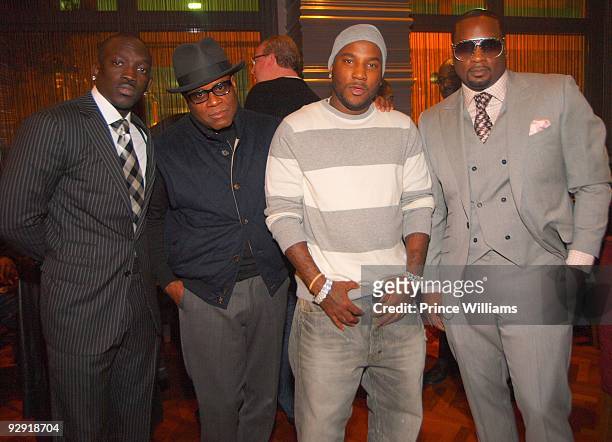 Abou "Bu" Thiam, La Reid, Young Jeezy and Devyne Stephens attend "Dinner With The President" Honoring Abou "Bu" Thiam on November 3, 2009 in Atlanta,...