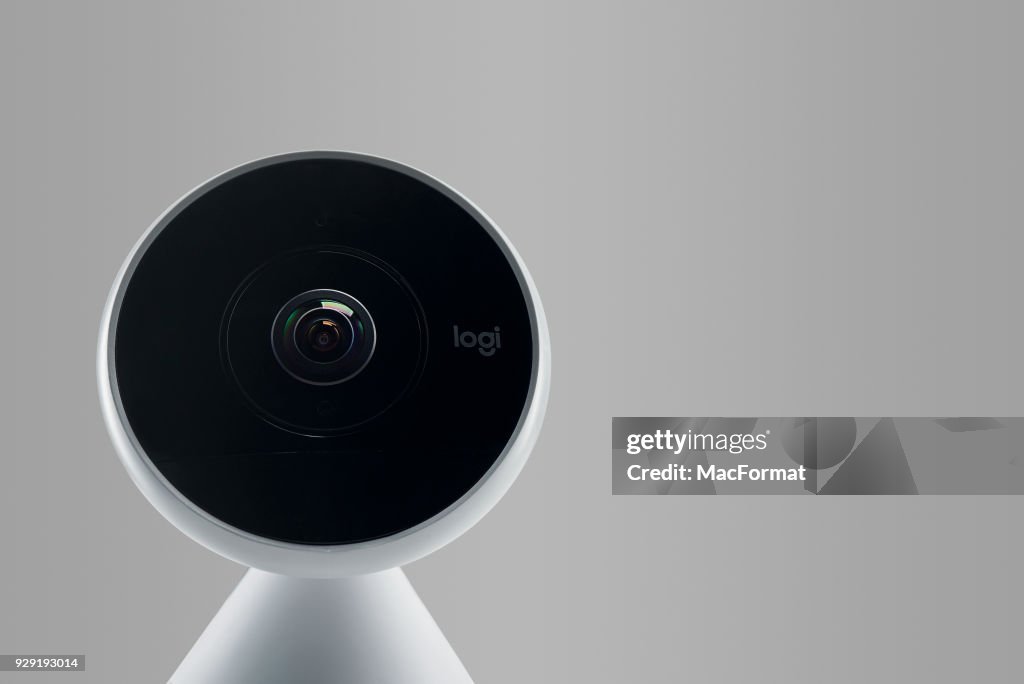 Home Security Cameras Hardware Shoot
