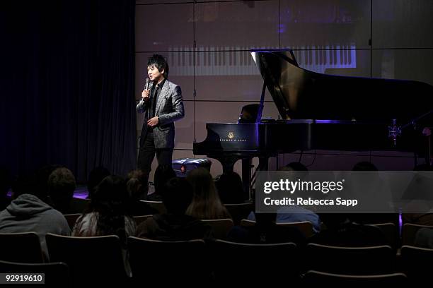 Pianist Lang Lang speaks to students during Backstage Pass Featuring Lang Lang at The GRAMMY Museum on November 9, 2009 in Los Angeles, California.