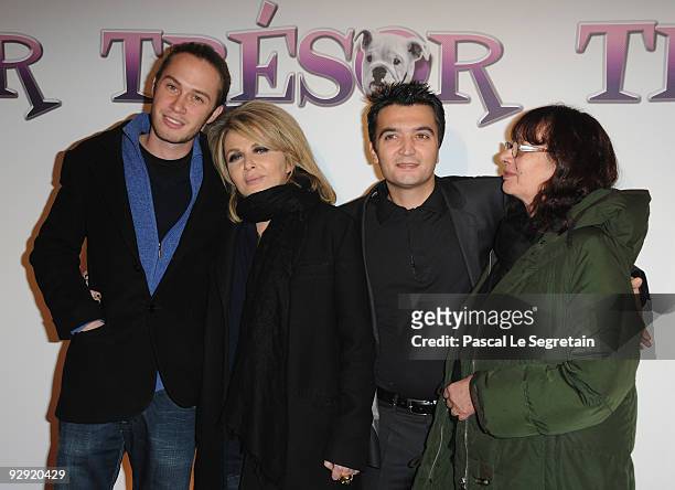 Darius Langmann, Nathalie Rheims, Thomas Langmann and Arlette Langmann pose as they attend the premiere of the directors Claude Berry and Francois...