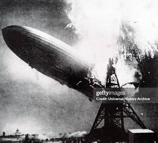 Airship Disaster 955 Hindenburg Airship Stock Photos, High-Res Pictures, and Images ...