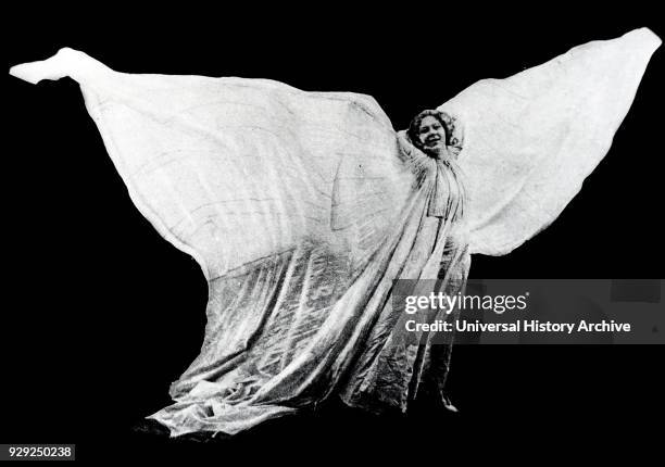 Photograph of Loie Fuller an American dancer. Dated 20th Century.