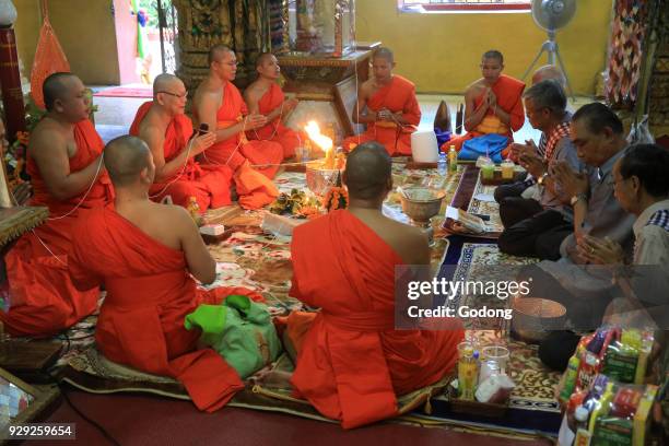Sacred Thread Ritual 507 Sacred Thread Ceremony Stock Photos, High-Res Pictures, and Images ...
