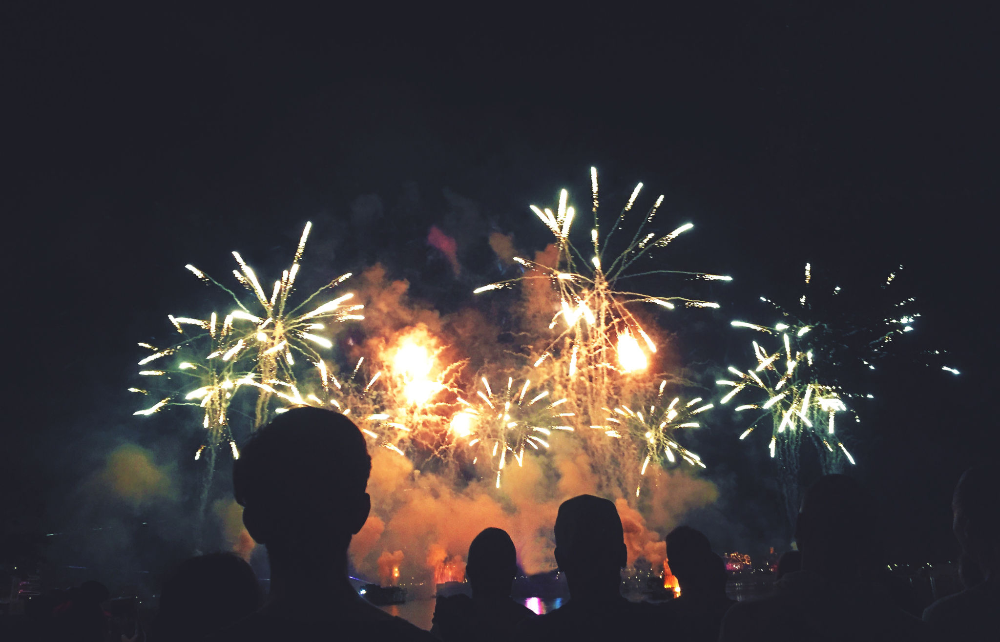 fireworks crowd
