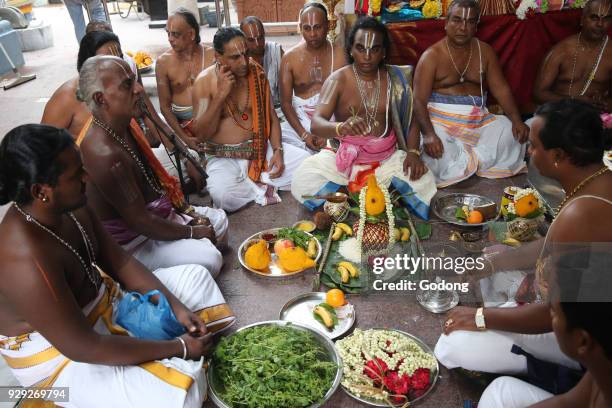 Sri Vadapathira Kaliamman hindu temple. Hindu Brahmin priests. Puja ceremony. Singapore.