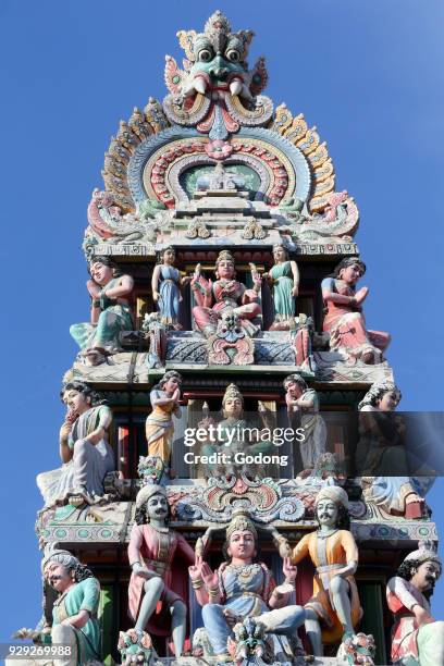 Sri Mariamman Hindu temple. Gopuram . Chinatown, Singapore.