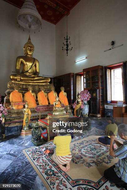 First Sermon 322 First Sermon Of The Buddha Stock Photos, High-Res Pictures, and ...