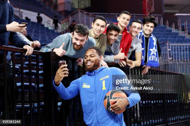 Deshaun Thomas, #1 of Maccabi Fox Tel Aviv with Anadolu Efes Istanbul supporters during the 2017/2018 Turkish Airlines EuroLeague Regular Season...