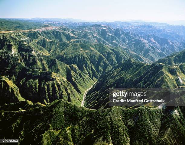 sierra madre , copper and urique canyons , barrannco del cobre national park , chihuahua , mexico - chihuahua mexico stock pictures, royalty-free photos & images