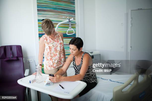 Endocrinology unit of a hospital, Savoie, France. Diabetic patients are hospitalized for a week to undergo an assessment, evolution of the diabetes,...