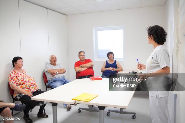 Endocrinology unit of a hospital, Savoie, France. Diabetic patients are hospitalized for a week to undergo an assessment, evolution of the diabetes,...