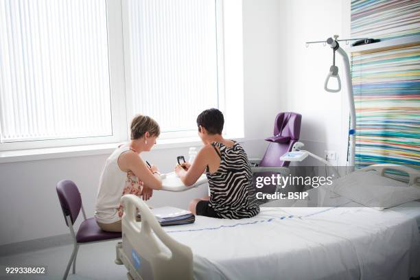 Endocrinology unit of a hospital, Savoie, France. Diabetic patients are hospitalized for a week to undergo an assessment, evolution of the diabetes,...