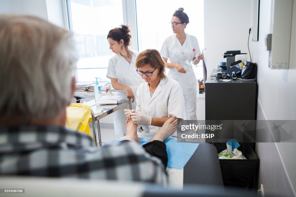 Diabetic Foot Treatment and Care