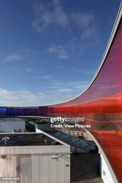 Your Rainbow Panorama' circular aerial walkway with cityscape beyond. ARoS Aarhus Kunstmuseum, Aarhus, Denmark. Architect: schmidt hammer lassen,...